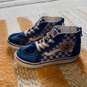 Vans - Save the Sharks - toddler size 8.5